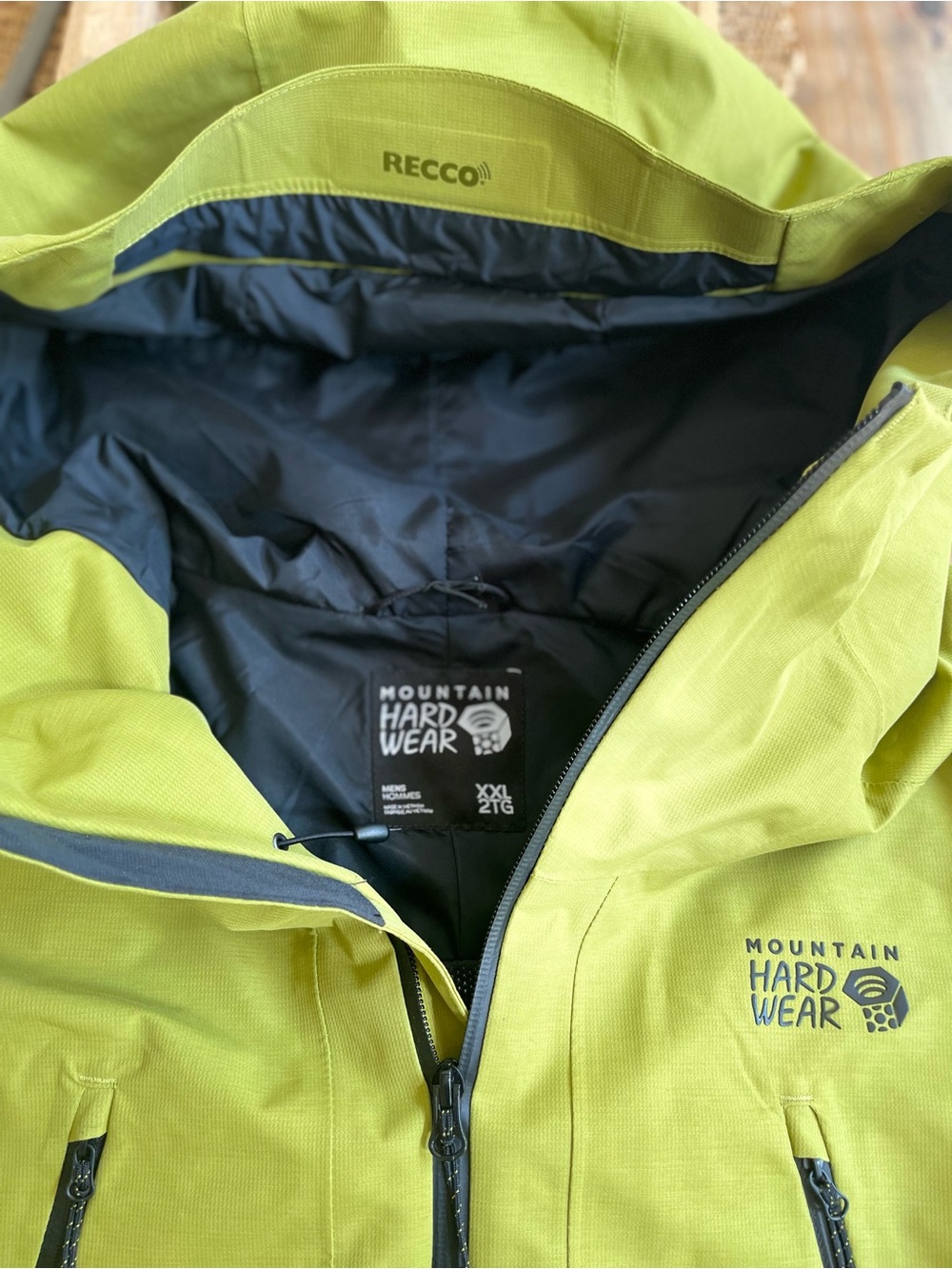 MOUNTAIN HARDWEAR SKY RIDGE GORETEX PERFORMANCE JACKET RET$499 NEW AWSOME THICK